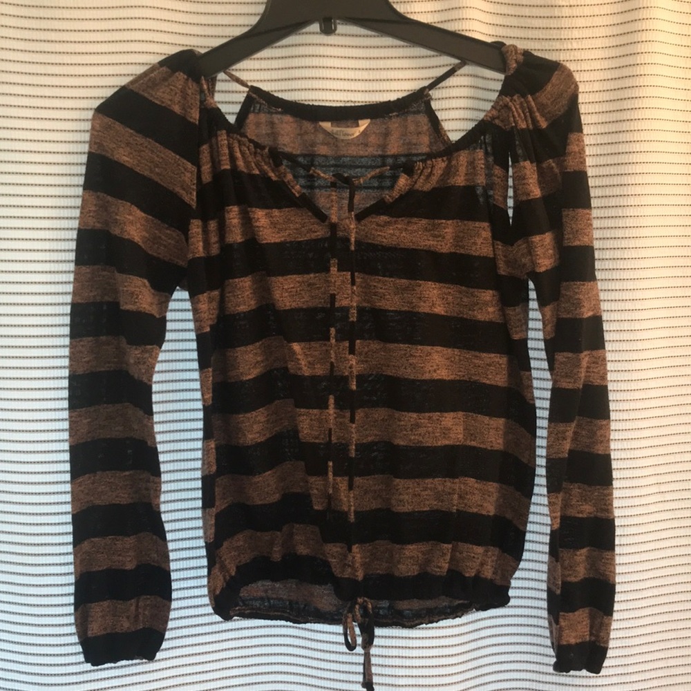 Rose & Black striped top